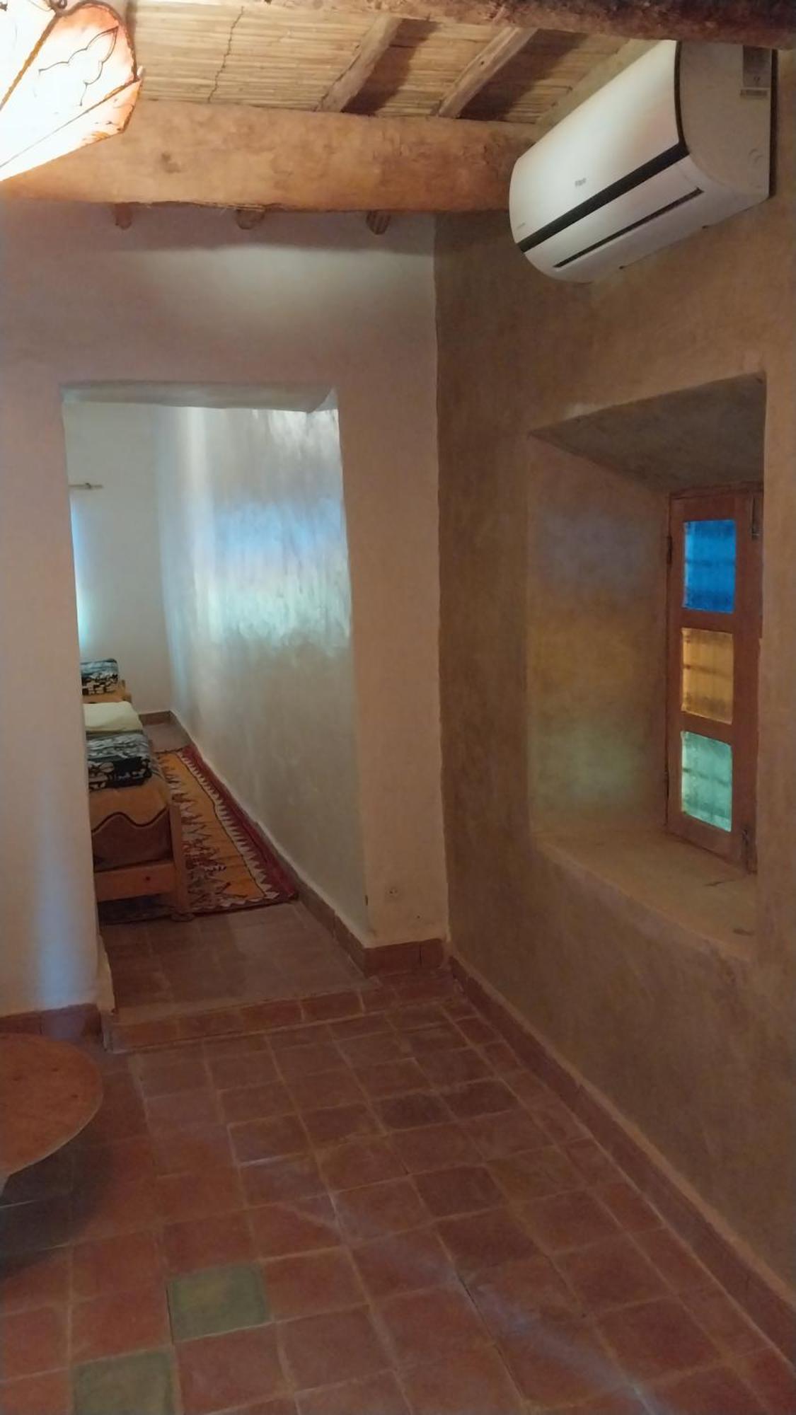 Auberge Bassou Nkob Exteriör bild